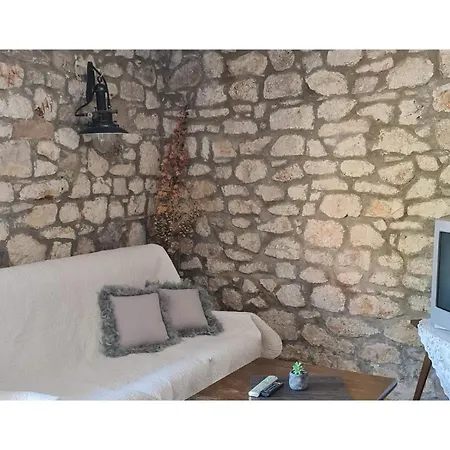 Lidija Guest house 3*