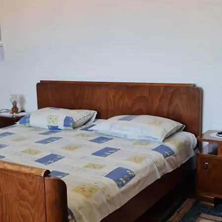 Lidija 3* Sutivan