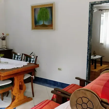 Guest house Lidija