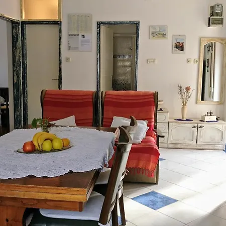 Guest house Lidija 3*