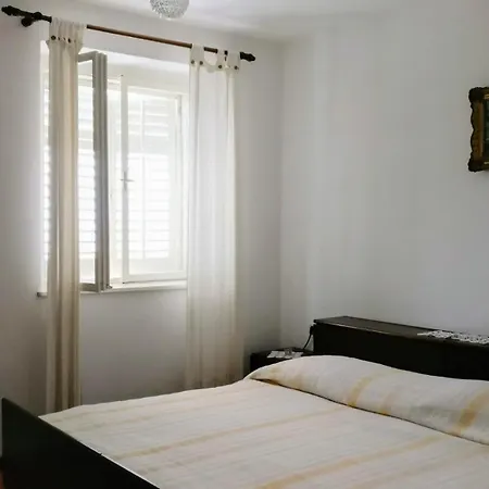 Lidija Guest house 3*