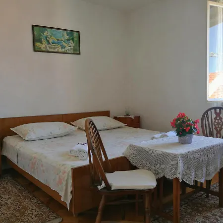 Lidija Guest house