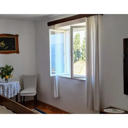 Pensjonat Lidija 3*